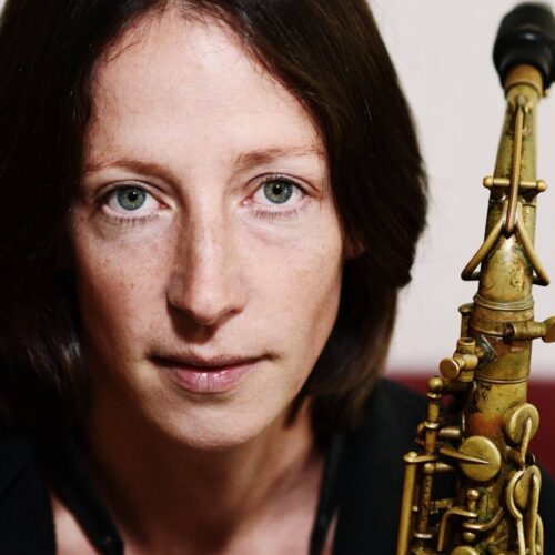 Die improvisierende Saxophonistin Anna Kaluza mit ihrem neuen Album „Am Frankfurter Tor“