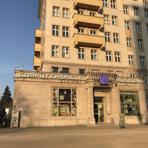 Retro – Gaming zum Anfassen!